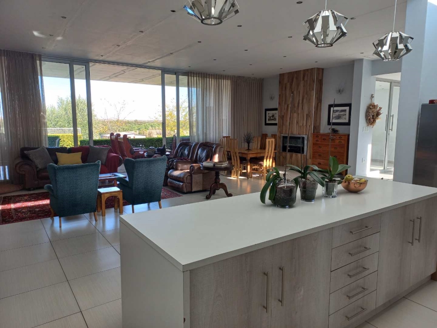 8 Bedroom Property for Sale in Keidebees Northern Cape